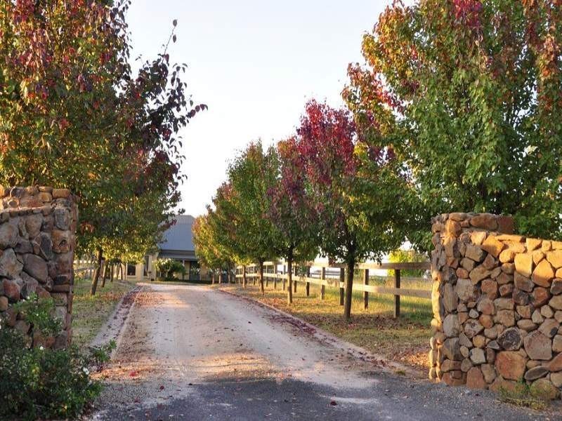 442 The Escort Way, Orange NSW 2800