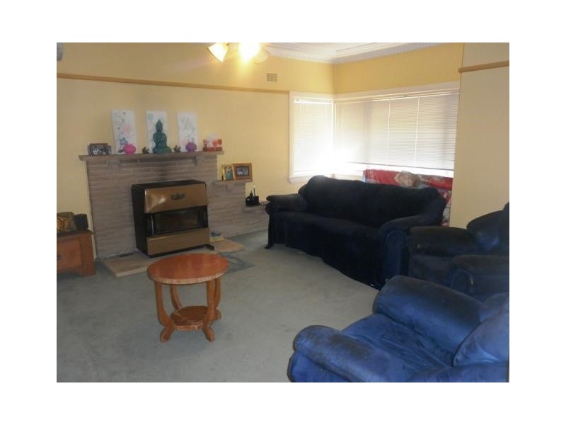 85 Watson Street, Molong NSW 2866