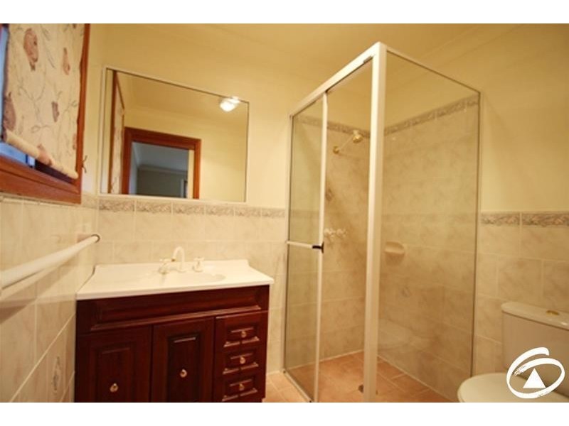 3 Booth Crescent, Orange NSW 2800