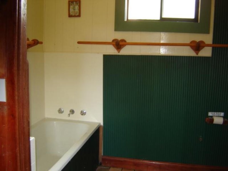 32 Martha Street, Blayney NSW 2799