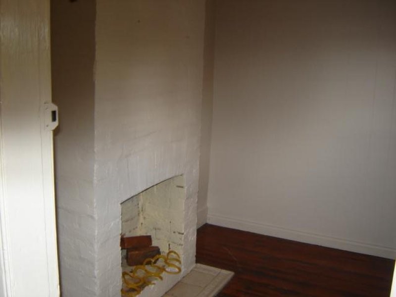 32 Martha Street, Blayney NSW 2799