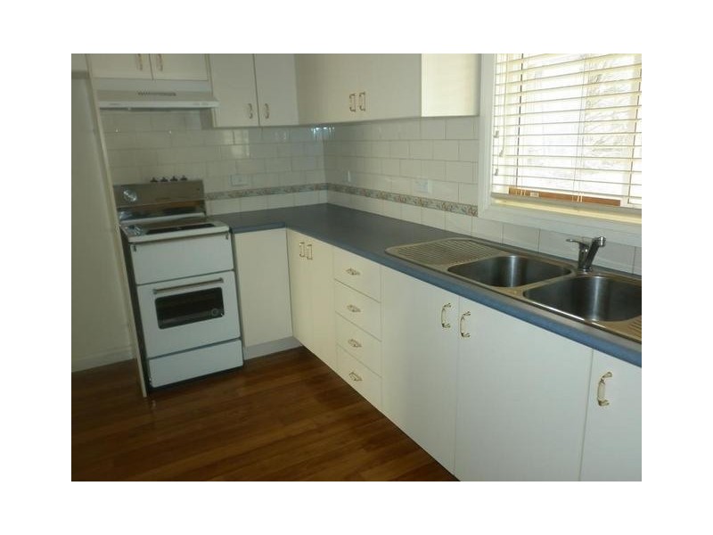 95 Kiewa Street, Manildra NSW 2865