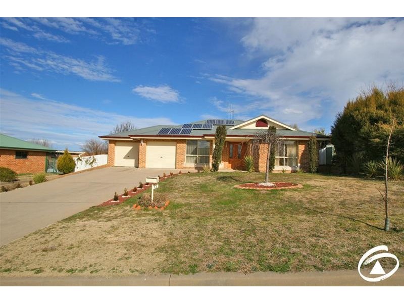 13 Gersbach Place, Orange NSW 2800