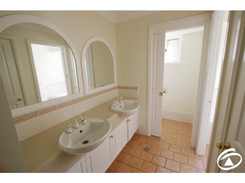 13 Gersbach Place, Orange NSW 2800