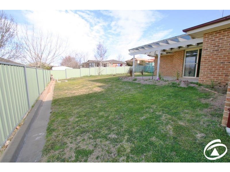 13 Gersbach Place, Orange NSW 2800