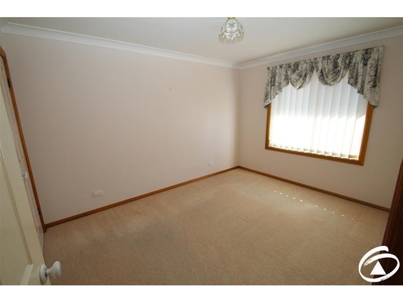 2 Shamrock Place, Orange NSW 2800