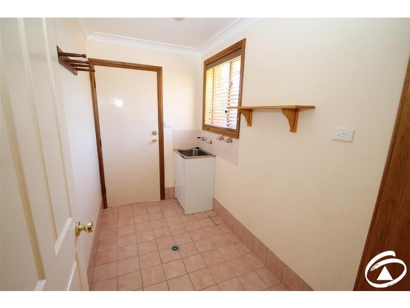 2 Shamrock Place, Orange NSW 2800