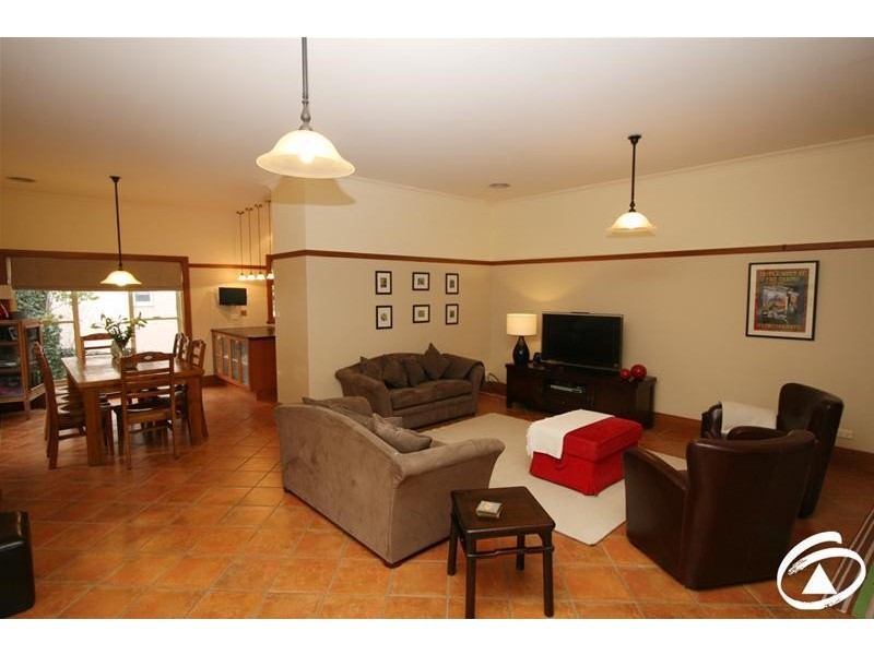 157 Sale Street, Orange NSW 2800