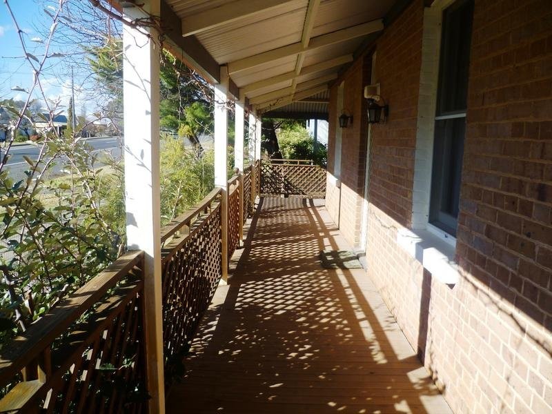 54 Hill Street, Molong NSW 2866