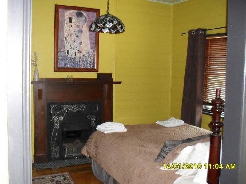 115 Shadforth Drive, Orange NSW 2800