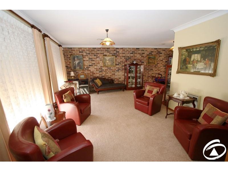 5 Kamdell Place, Orange NSW 2800