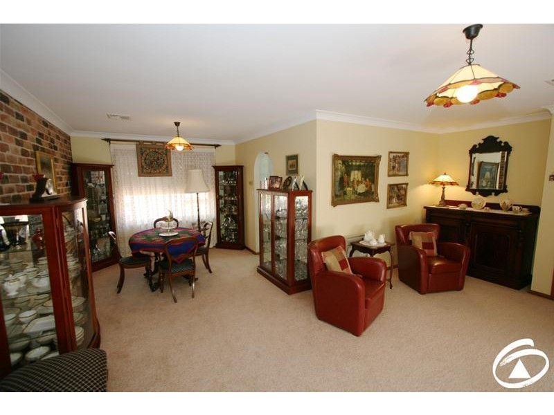 5 Kamdell Place, Orange NSW 2800