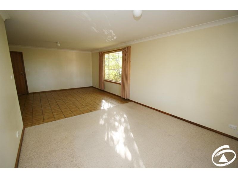 1 Blackmans Close, Orange NSW 2800