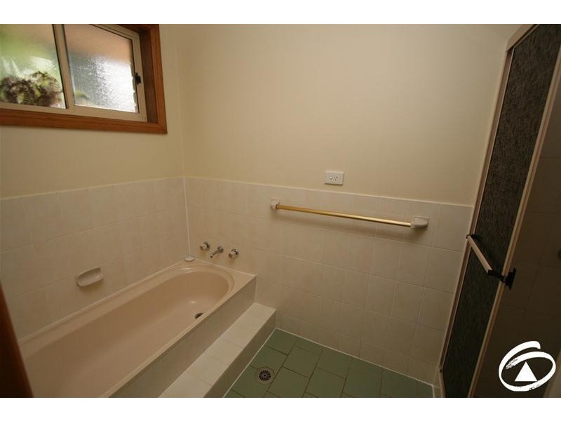 1 Blackmans Close, Orange NSW 2800