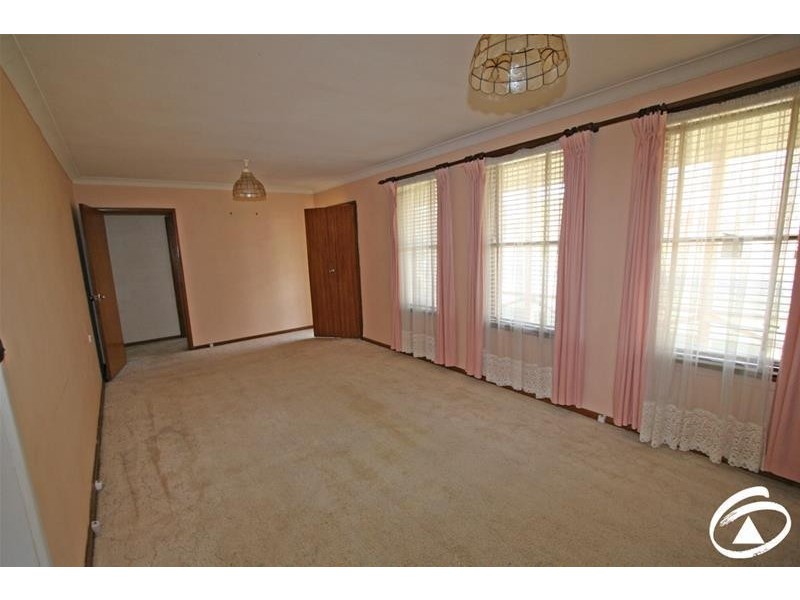 4 Nyrang Road, Orange NSW 2800