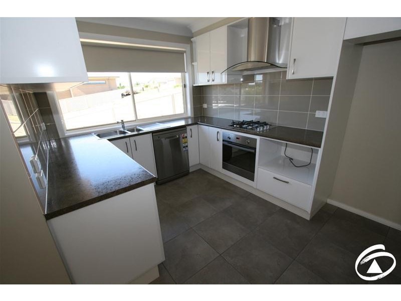 34 Terry Turner Drive, Orange NSW 2800