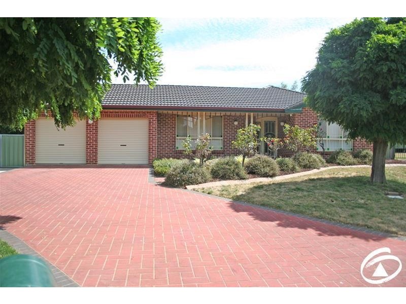 4 Mallee Place, Orange NSW 2800