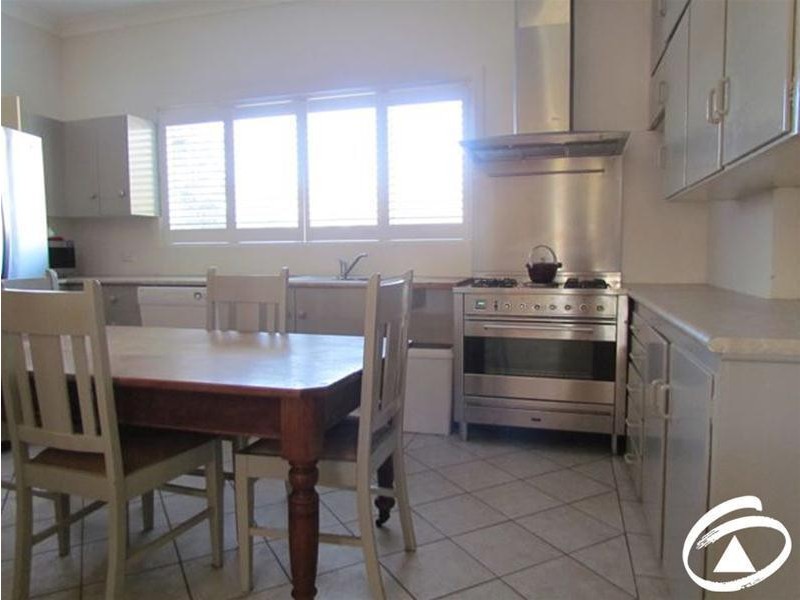 683 Canobolas Road, Orange NSW 2800