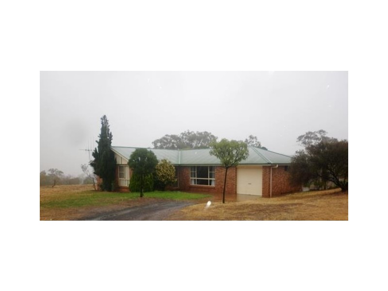 365 Peabody Road, Molong NSW 2866