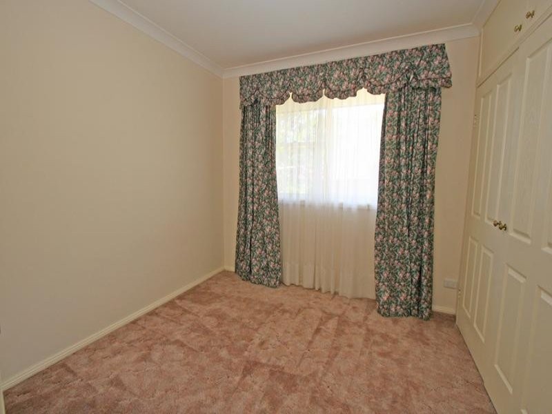 34 Hewitt Close, Orange NSW 2800