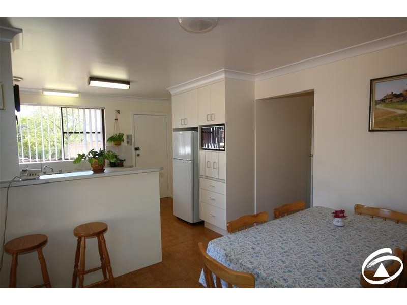 7 Karimi Way, Orange NSW 2800