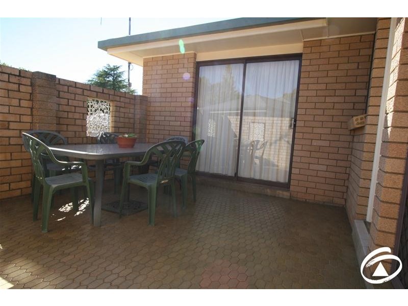 7 Karimi Way, Orange NSW 2800