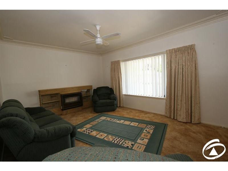 2 Legacy Avenue, Orange NSW 2800