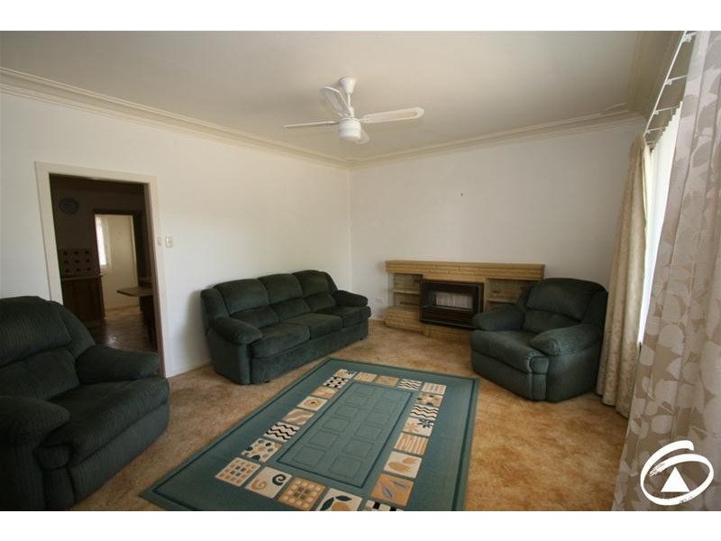 2 Legacy Avenue, Orange NSW 2800