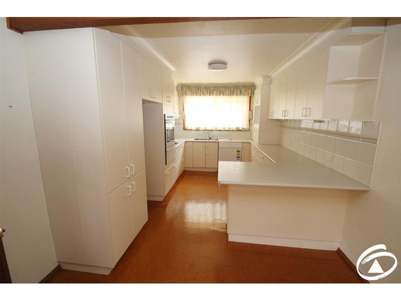 13 Maple Avenue, Orange NSW 2800