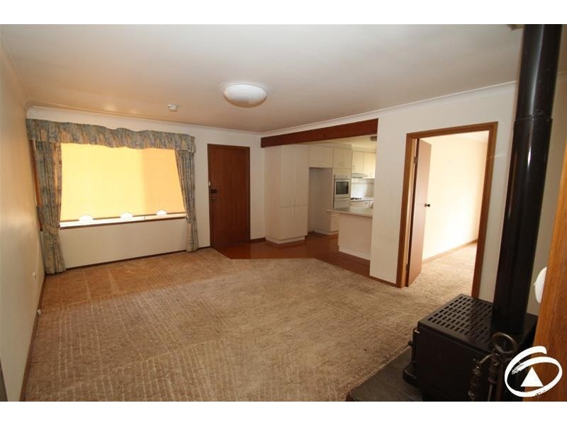 13 Maple Avenue, Orange NSW 2800