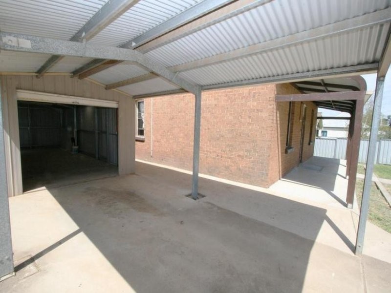 20 Worboys Street, Spring Hill NSW 2800