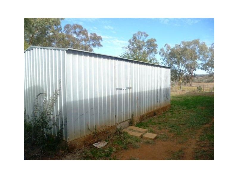 852 Kurrajong Road, Manildra NSW 2865