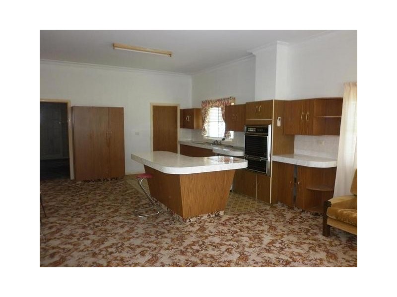 23 Cudal Street, Manildra NSW 2865