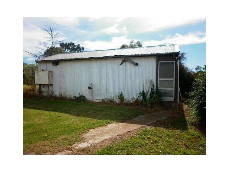 23 Cudal Street, Manildra NSW 2865