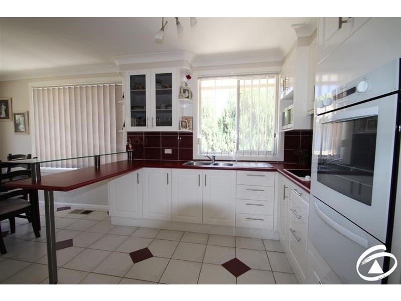 5 Markham Avenue, Orange NSW 2800