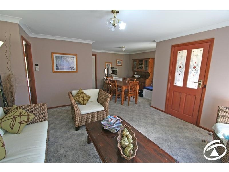 7 Orchard Grove Road, Orange NSW 2800