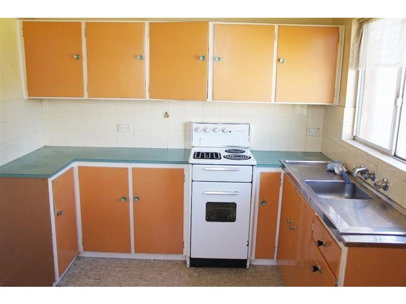 82 Bletchington Street, Orange NSW 2800