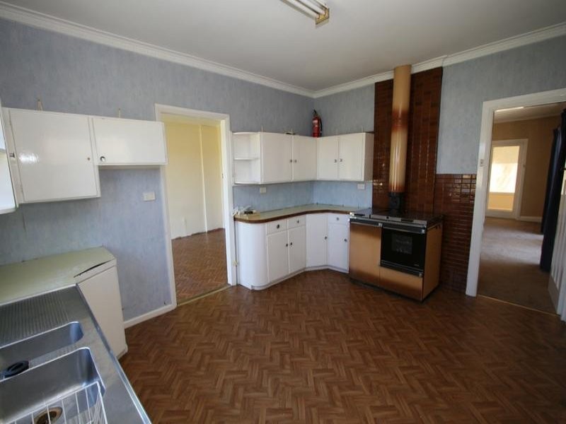 1053 Icely Road, Orange NSW 2800