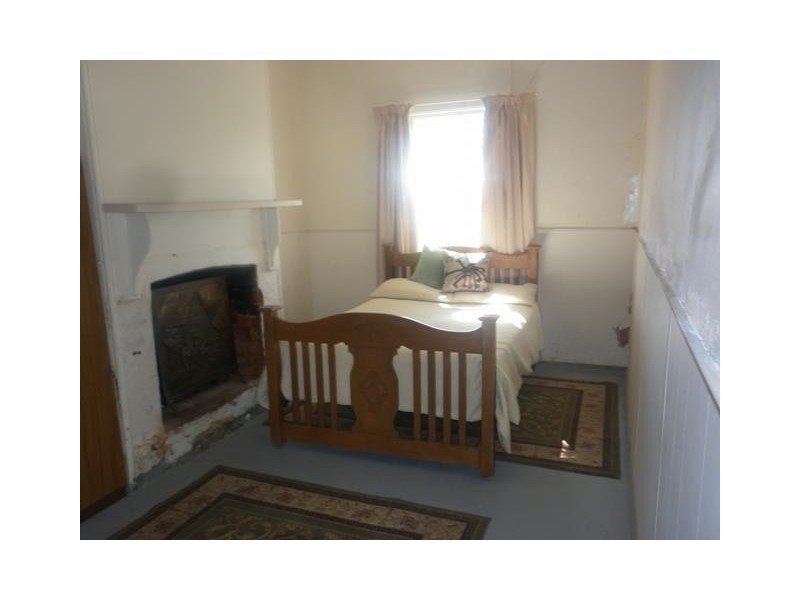 37 Obley Street, Cumnock NSW 2867