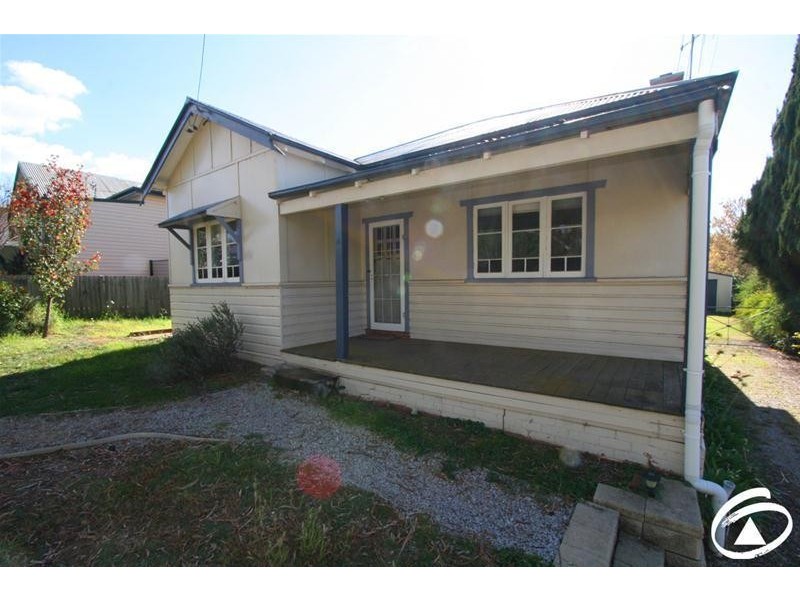 29 Wellington Street, Molong NSW 2866