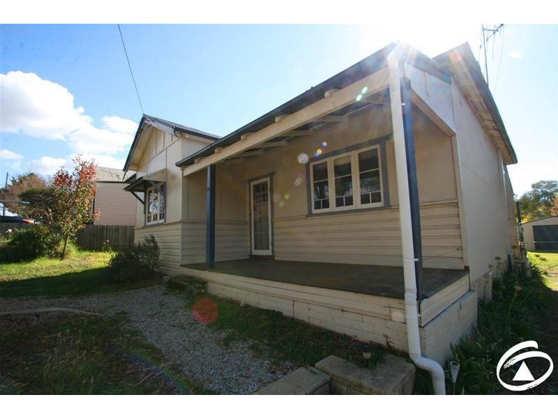29 Wellington Street, Molong NSW 2866