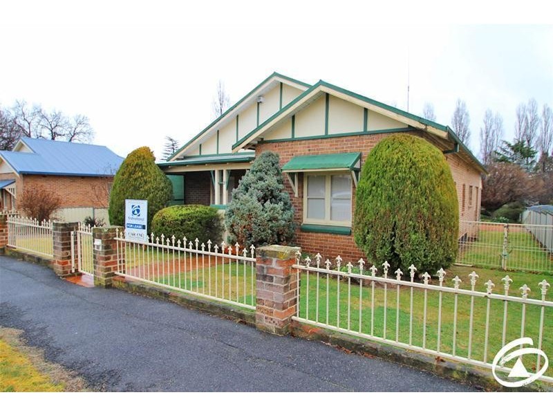 9 Allenby Road, Orange NSW 2800