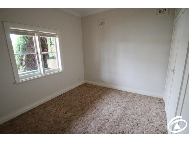 9 Allenby Road, Orange NSW 2800