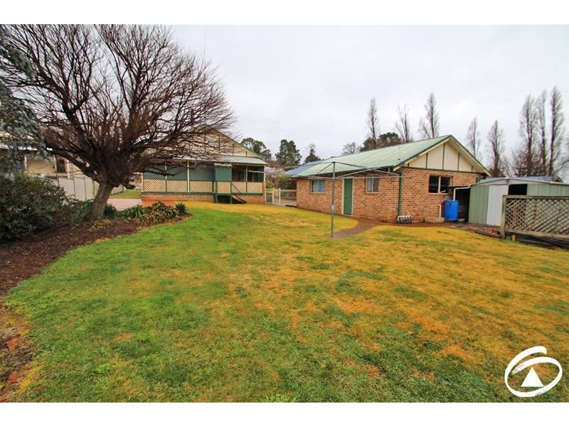 9 Allenby Road, Orange NSW 2800