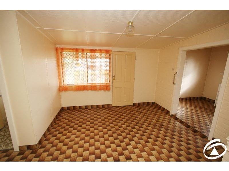 194 March Street, Orange NSW 2800