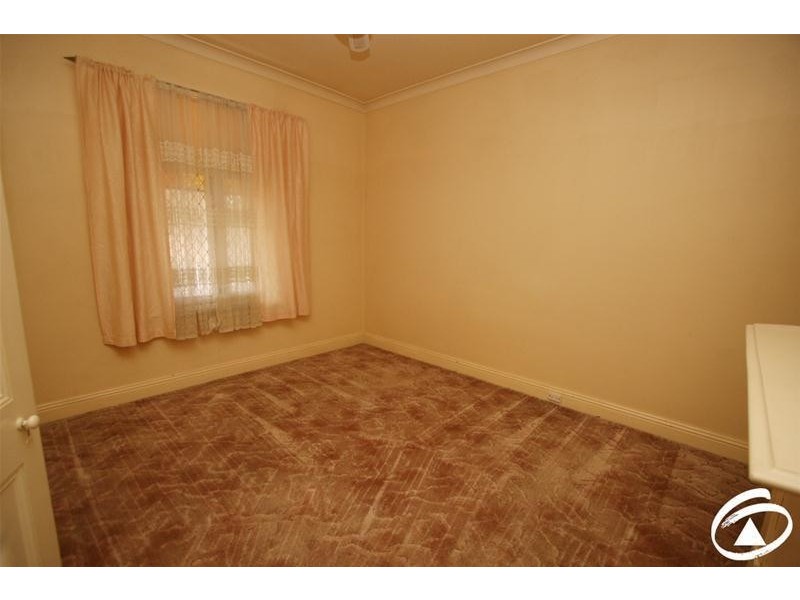 194 March Street, Orange NSW 2800