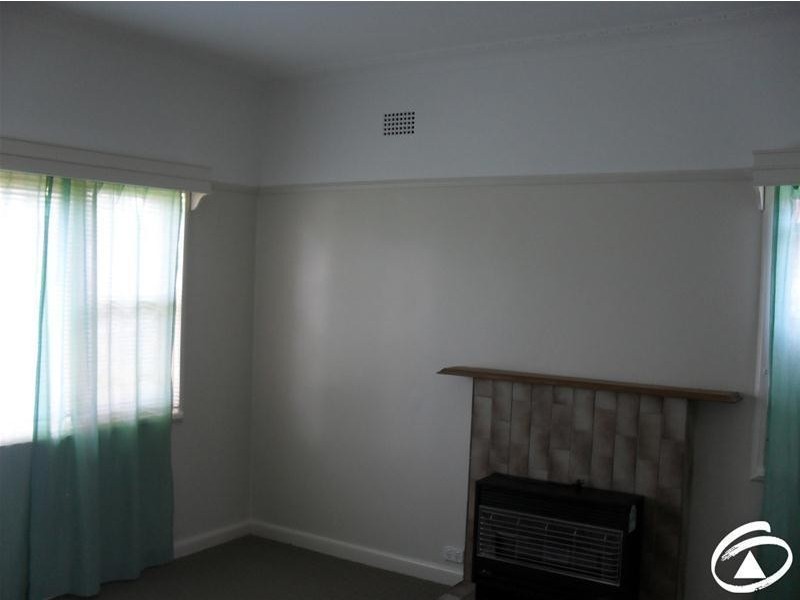 20 McLachlan Street, Orange NSW 2800