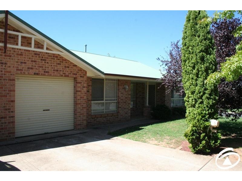 1/1 Bowyer Place, Orange NSW 2800