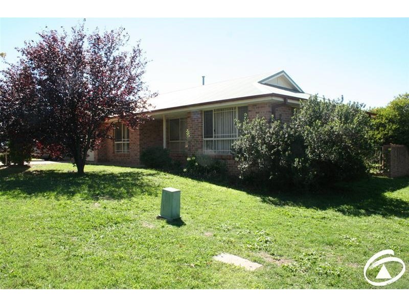 1/1 Bowyer Place, Orange NSW 2800