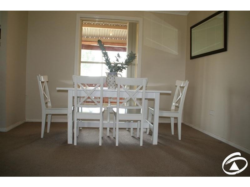 102 Speedy Street, Molong NSW 2866